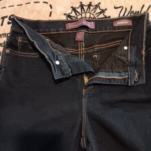 Gloria Vanderbilt Amanda Jeans